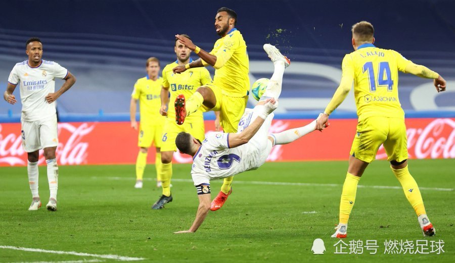  阿雅克肖主场气势如虹豪取四连胜佳绩