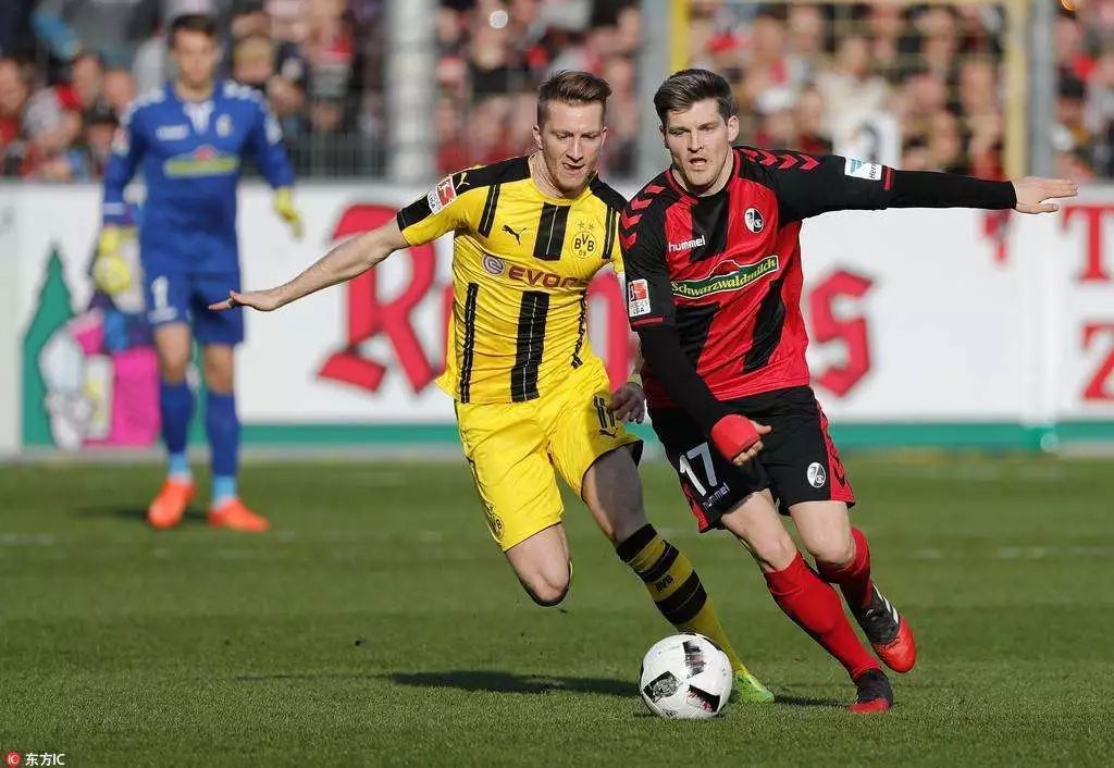  弗赖堡客场逼平莱比锡创造联赛奇迹